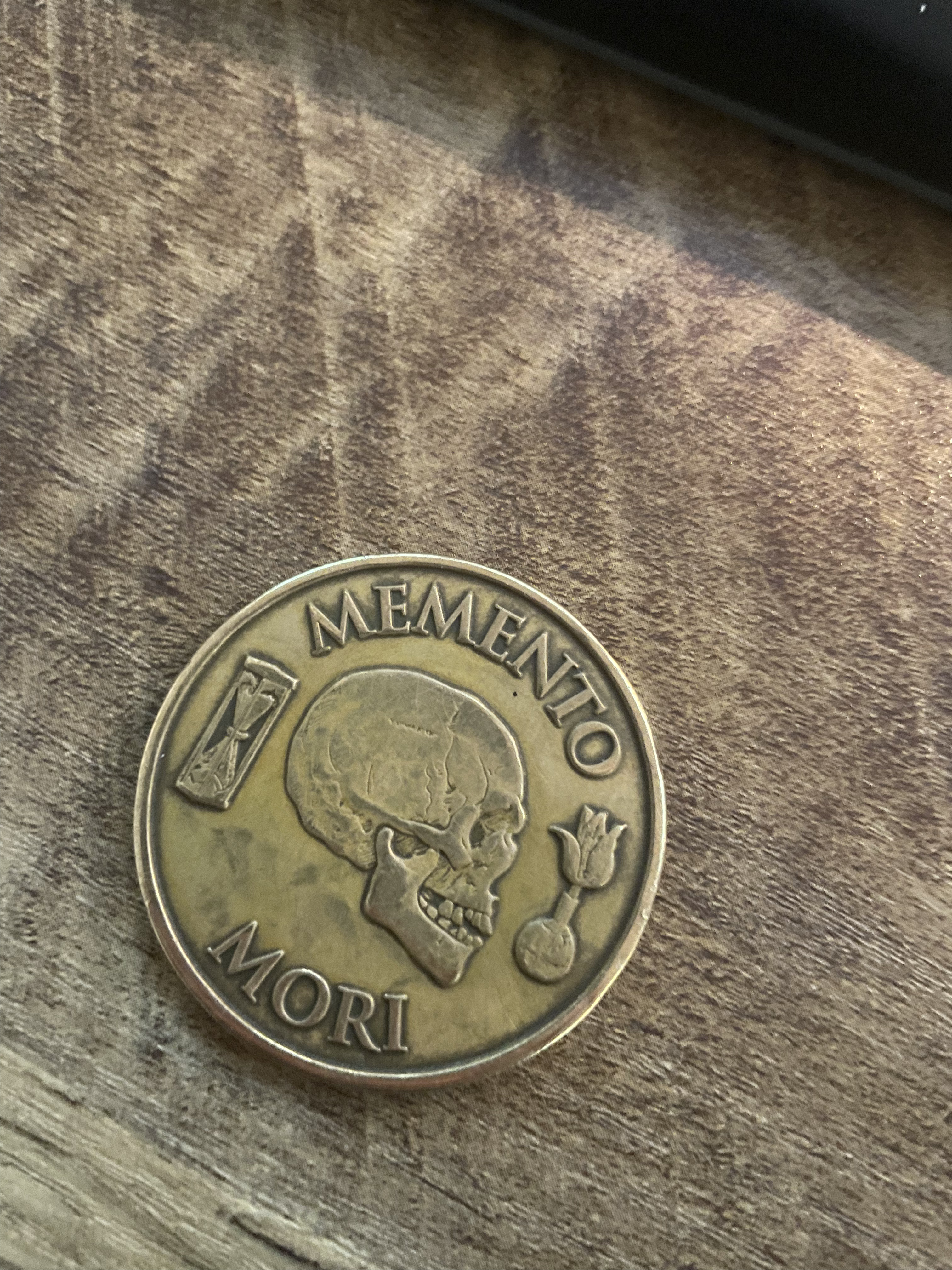 memento-mori.png memento-mori.png
